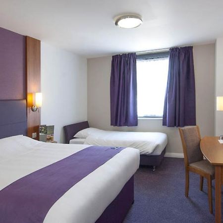 Premier Inn Glasgow City Centre - Argyle Street Ngoại thất bức ảnh